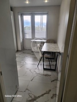2-к квартира, 5/10 эт., 55м²