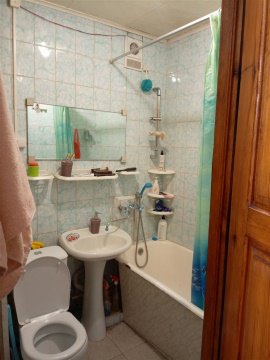 2-к квартира, 1/5 эт., 46м²