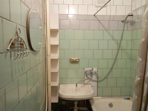 2-к квартира, 2/5 эт., 42м²