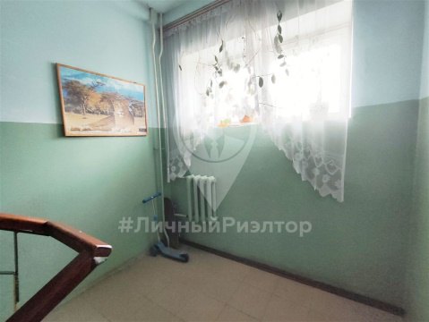 1-к квартира, 4/6 эт., 41м²