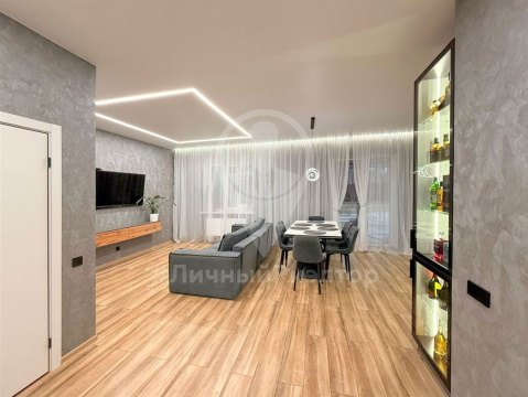 Дом 136м², участок 10 сот.