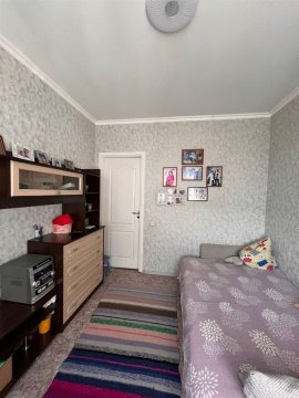 4-к квартира, 8/10 эт., 82м²