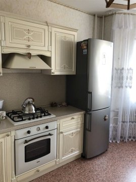 3-к квартира, 3/10 эт., 68м²