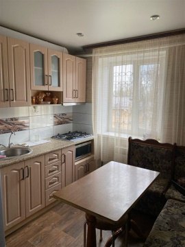 3-к квартира, 3/3 эт., 65м²
