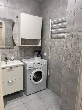 1-к квартира, 4/8 эт., 36м²