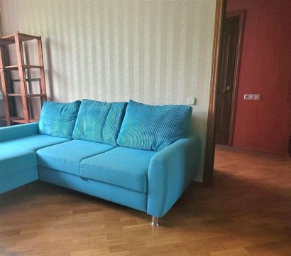 1-к квартира, 1/10 эт., 38м²