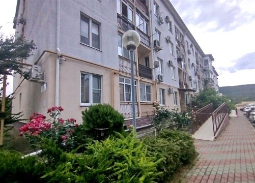 1-к квартира, 4/4 эт., 36м²