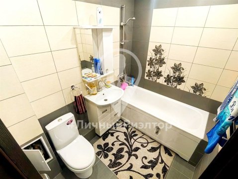 1-к квартира, 6/10 эт., 35м²