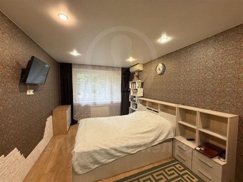 3-к квартира, 1/5 эт., 62м²