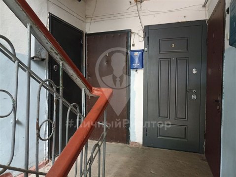 2-к квартира, 1/2 эт., 44м²