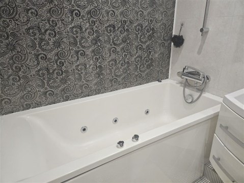 3-к квартира, 5/17 эт., 75м²