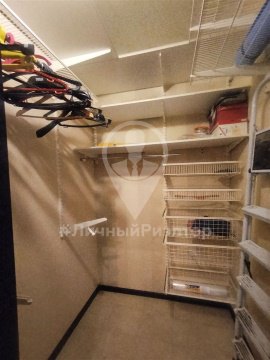2-к квартира, 1/4 эт., 65м²