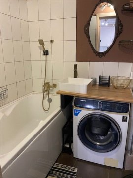2-к квартира, 13/18 эт., 50м²