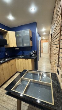3-к квартира, 2/2 эт., 84м²