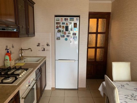 2-к квартира, 2/9 эт., 49м²