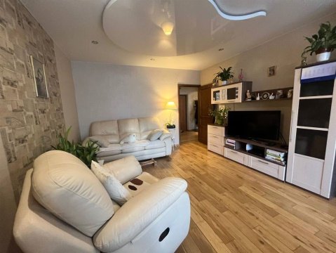 1-к квартира, 2/20 эт., 52м²