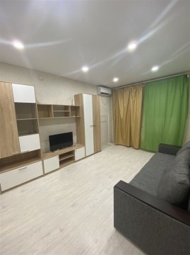 1-к квартира, 8/16 эт., 40м²