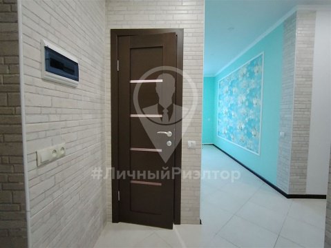 3-к квартира, 1/2 эт., 59м²