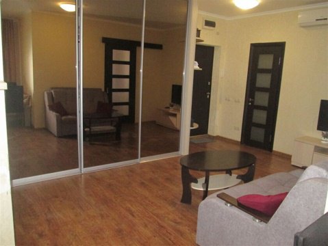 1-к квартира, 7/17 эт., 50м²