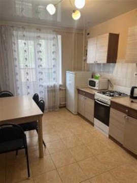 2-к квартира, 2/10 эт., 69м²