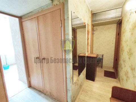 2-к квартира, 1/5 эт., 40м²