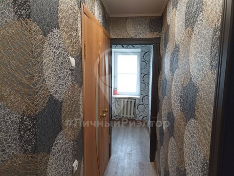 1-к квартира, 5/5 эт., 32м²