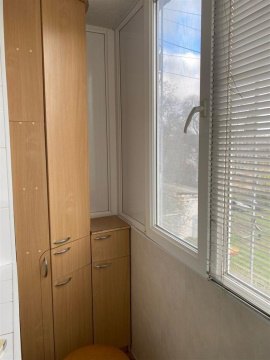 3-к квартира, 3/3 эт., 65м²