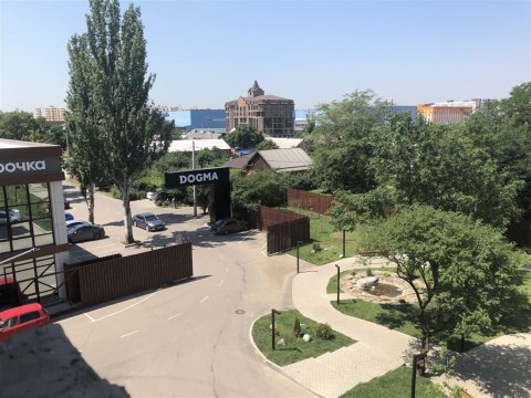1-к квартира, 4/8 эт., 36м²