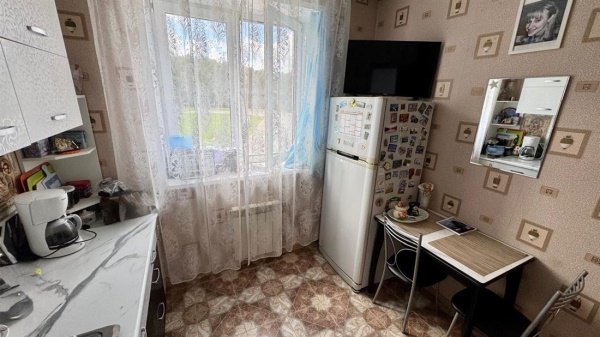 1-к квартира, 4/4 эт., 37м²