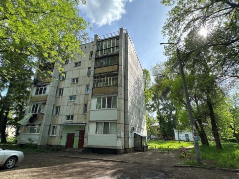 2-к квартира, 4/5 эт., 56м²