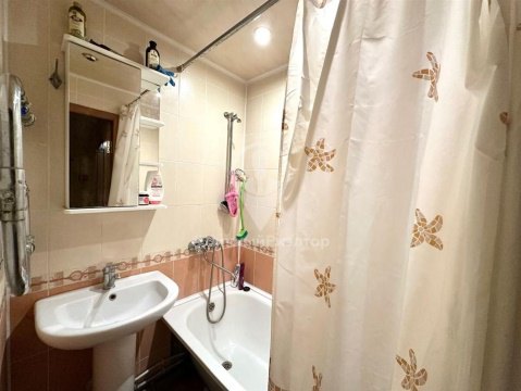 2-к квартира, 2/9 эт., 50м²