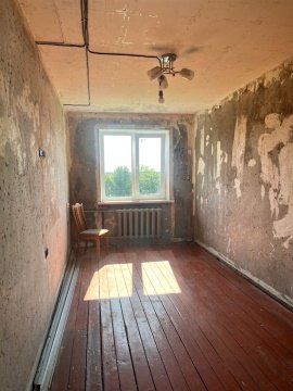 2-к квартира, 5/5 эт., 43м²